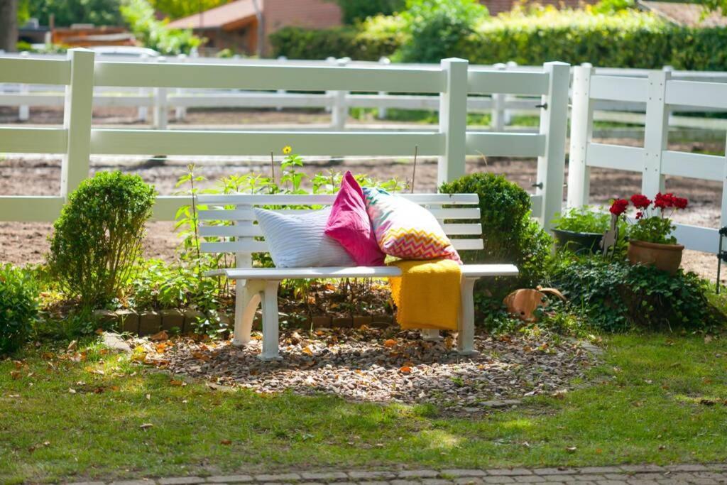 שווארמשטדט Apartment Gaestehaus Schloss Bothmer מראה חיצוני תמונה